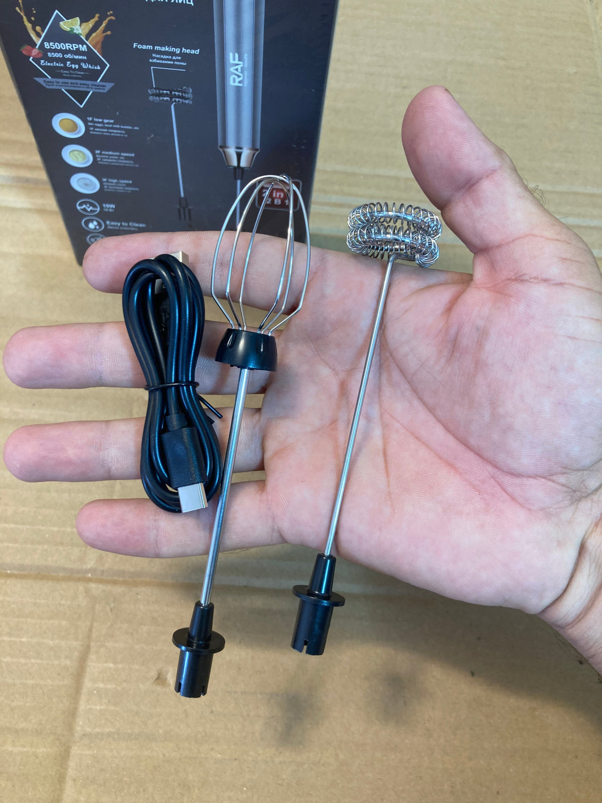 RAF Rechargeable 2-in-1 Egg Beater & Coffee Frother R394G